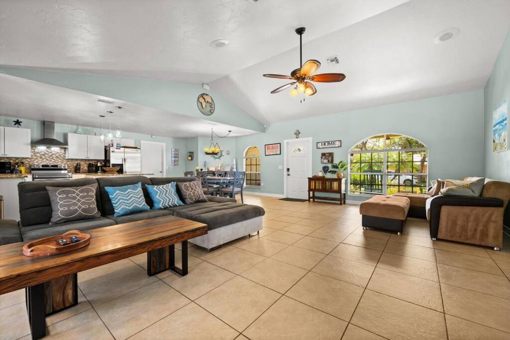 Sunny Oasis Getaway -Heated Pool-Mini Golf-Near Beach Nokomis Exterior foto